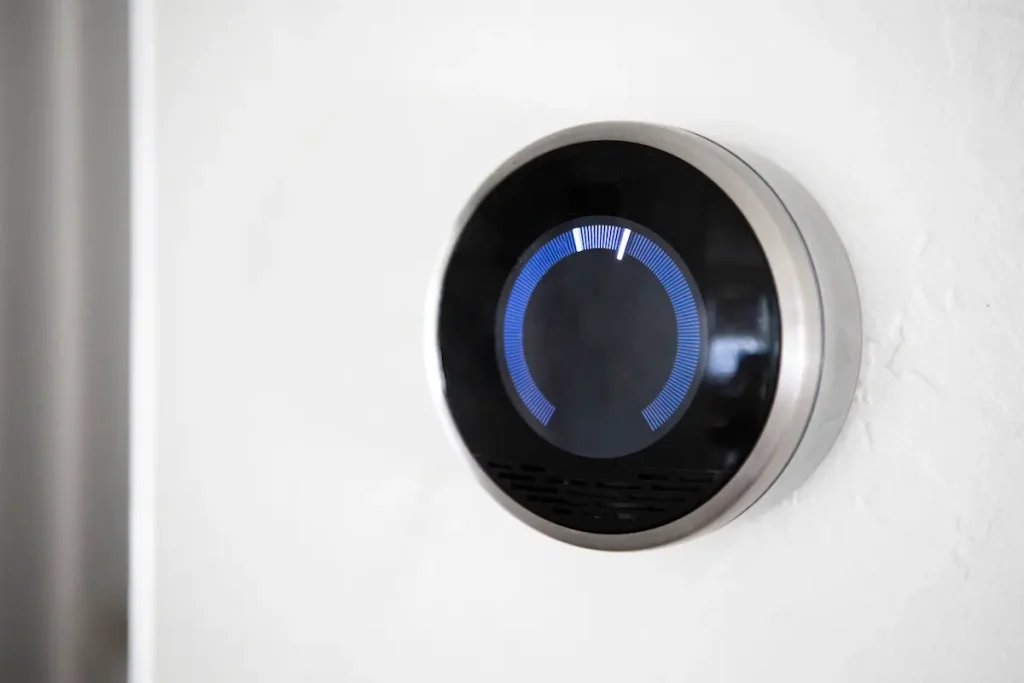 Modern digital thermostat